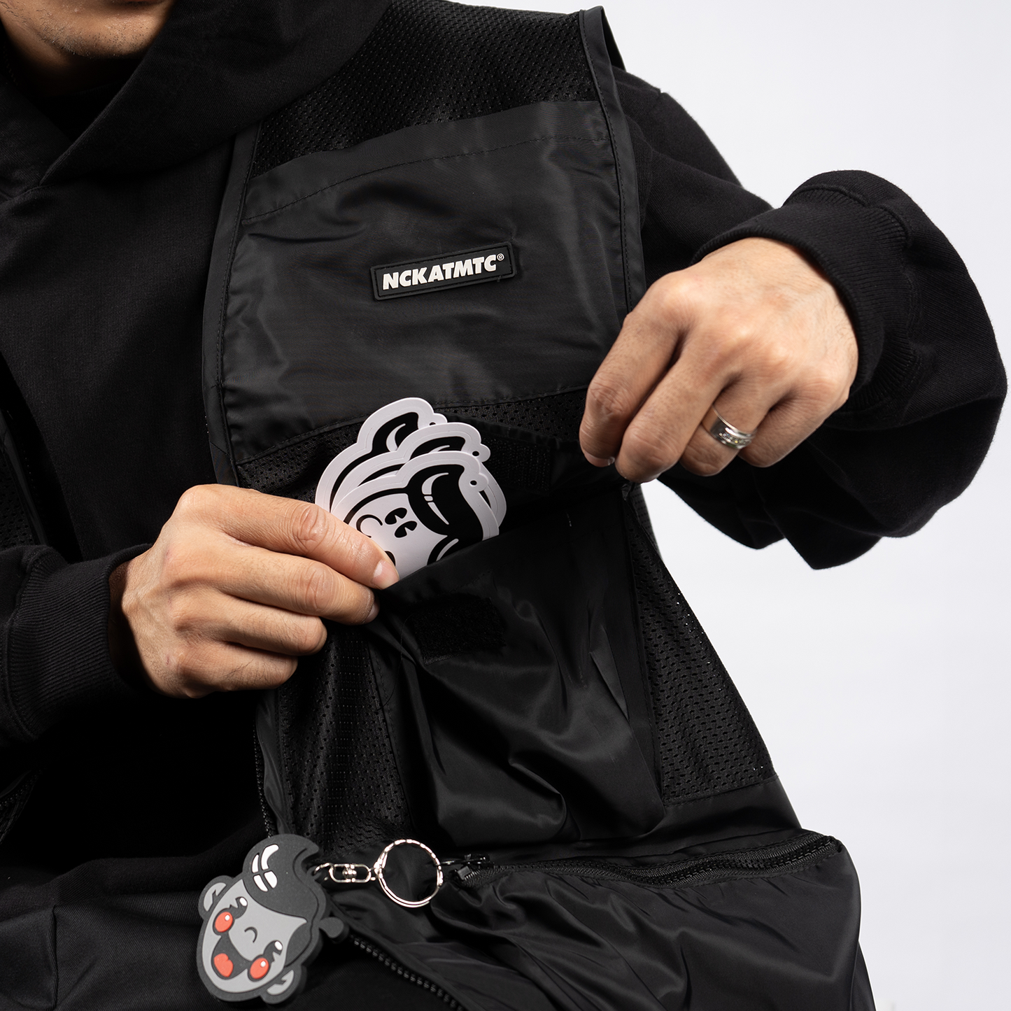 Raven Utility Vest - Black