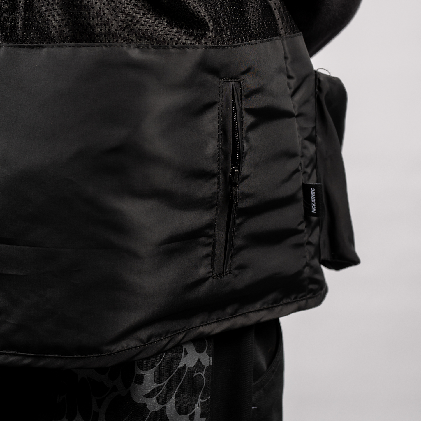 Raven Utility Vest - Black