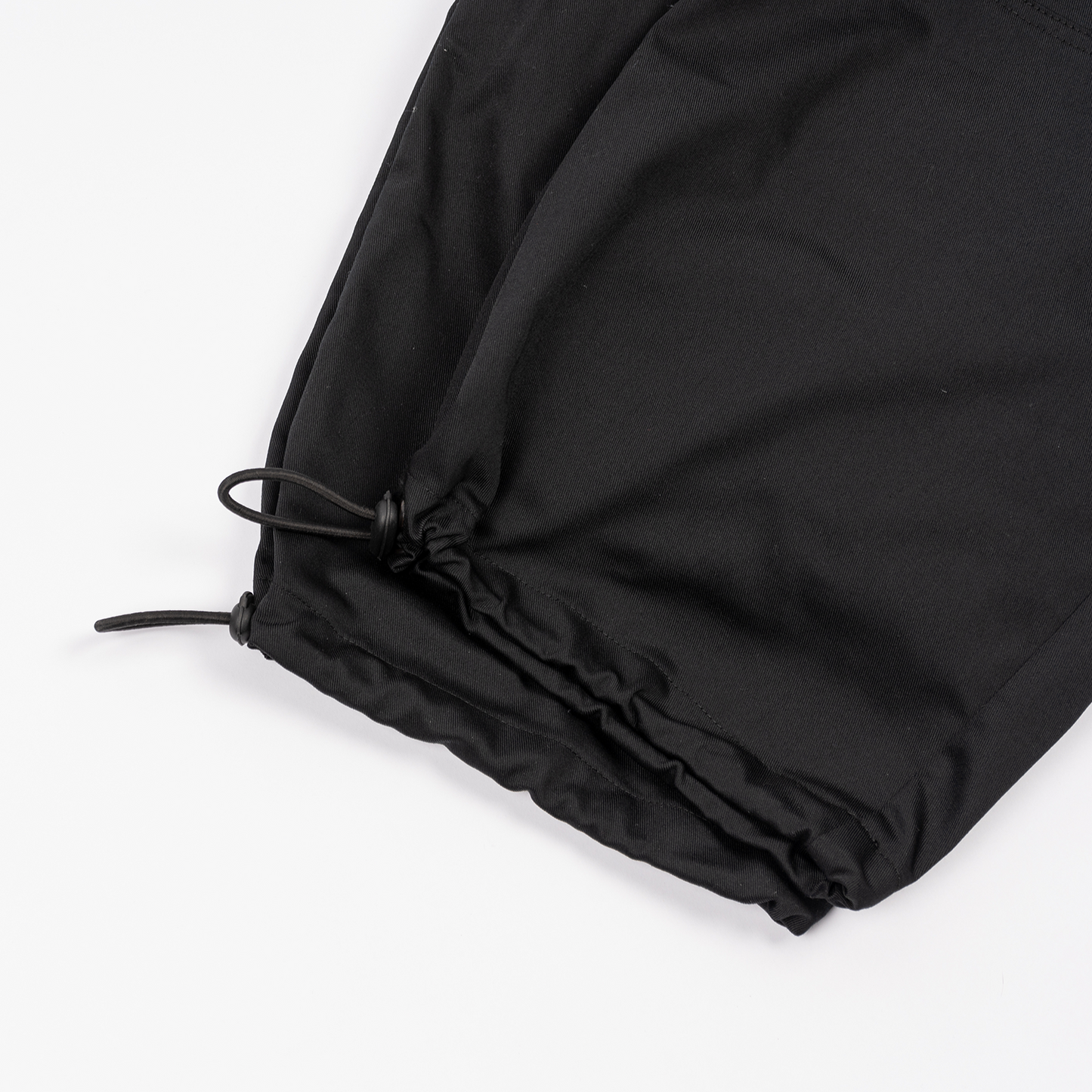 Throw up Cargo Parachute Pants - Black